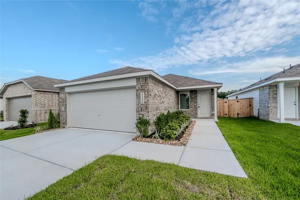 $1,800 | 21358 Offida Lane, New Caney, TX 77357