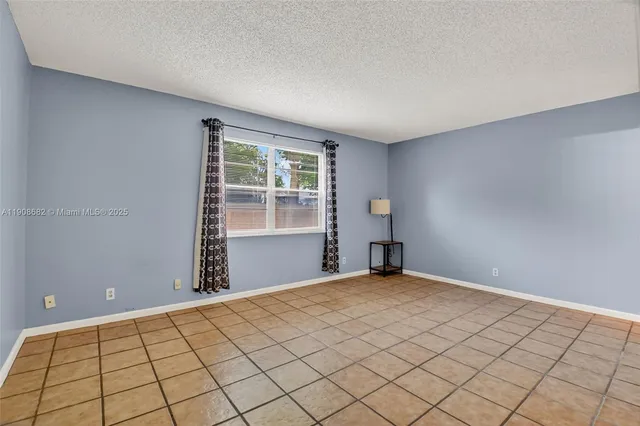 $3,000 | 6858 South Congress Avenue, Lake Worth, FL 33462