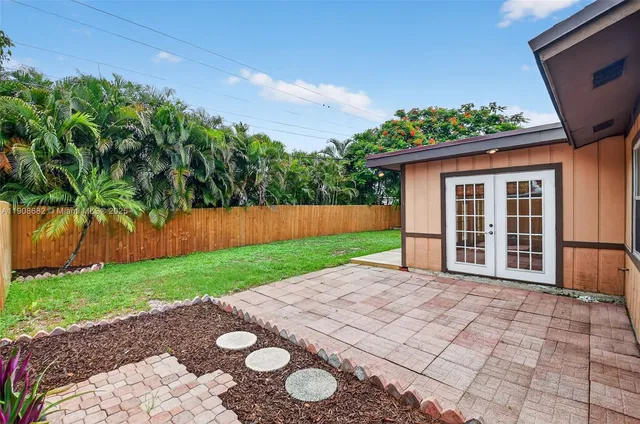 $3,000 | 6858 South Congress Avenue, Lake Worth, FL 33462