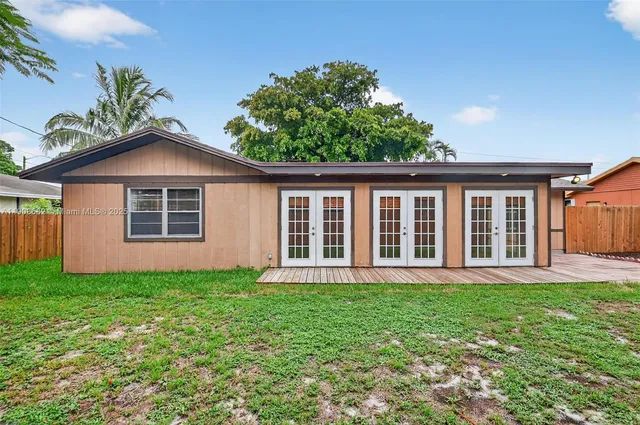$3,000 | 6858 South Congress Avenue, Lake Worth, FL 33462