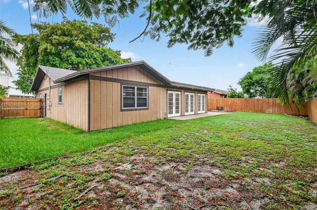 $3,000 | 6858 South Congress Avenue, Lake Worth, FL 33462