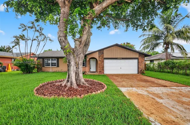 $3,000 | 6858 South Congress Avenue, Lake Worth, FL 33462