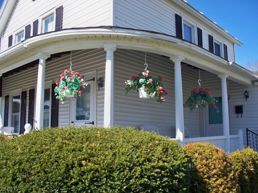 54 Franklin Street West Rutland, VT 05777 - Photo 3 of 36 Gallery Image 3