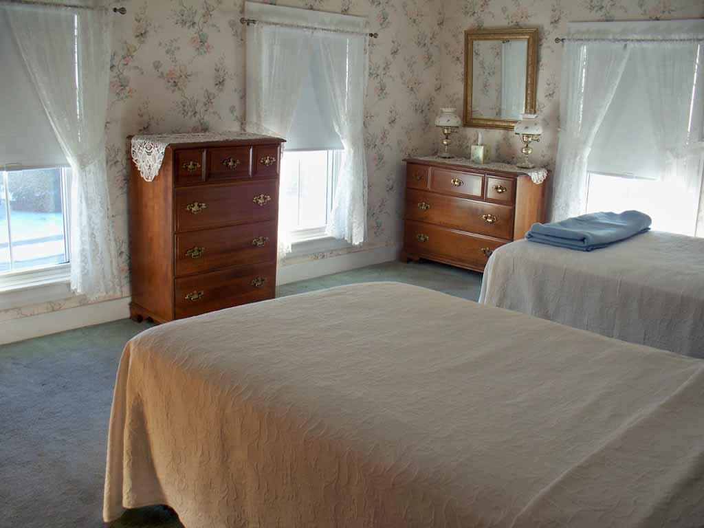 54 Franklin Street West Rutland, VT 05777 - Photo 21 of 36 Gallery Image 21