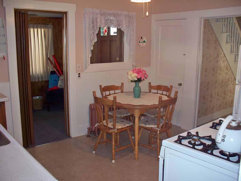54 Franklin Street West Rutland, VT 05777 - Photo 7 of 36 Gallery Image 7