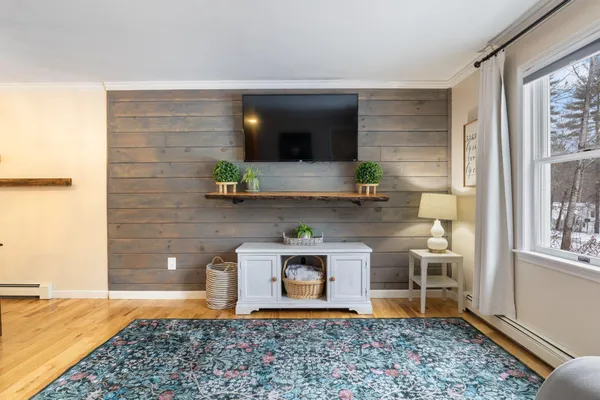 $475,000 | 15 Monroe Drive, Naples, ME 04055