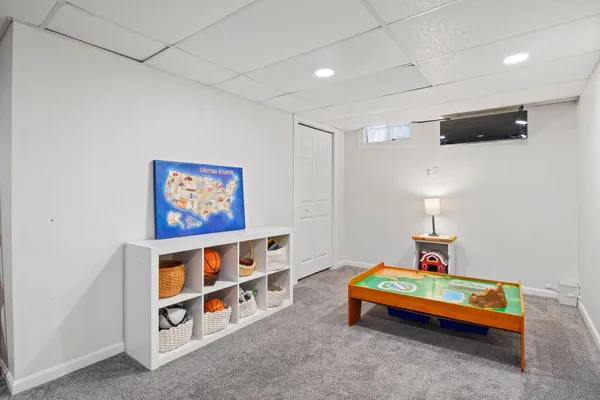 $475,000 | 15 Monroe Drive, Naples, ME 04055