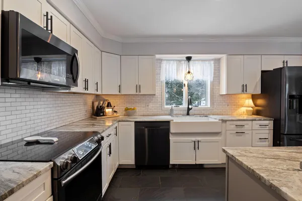 $475,000 | 15 Monroe Drive, Naples, ME 04055