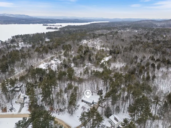 $475,000 | 15 Monroe Drive, Naples, ME 04055