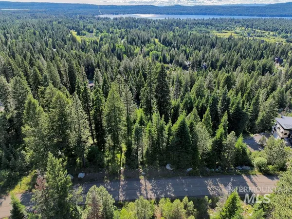 $300,000 | 1615 Majestic View Drive, McCall, ID 83638