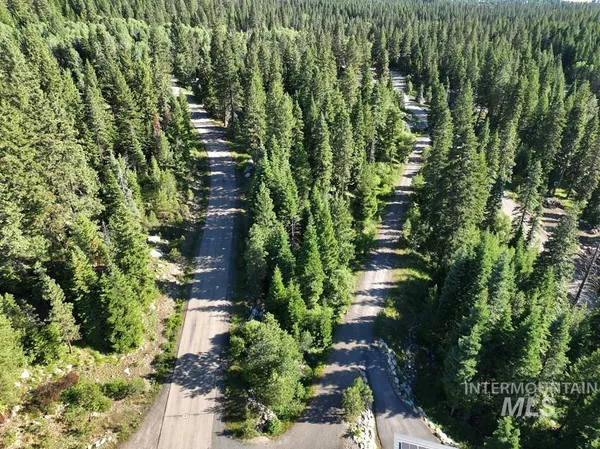 $300,000 | 1615 Majestic View Drive, McCall, ID 83638