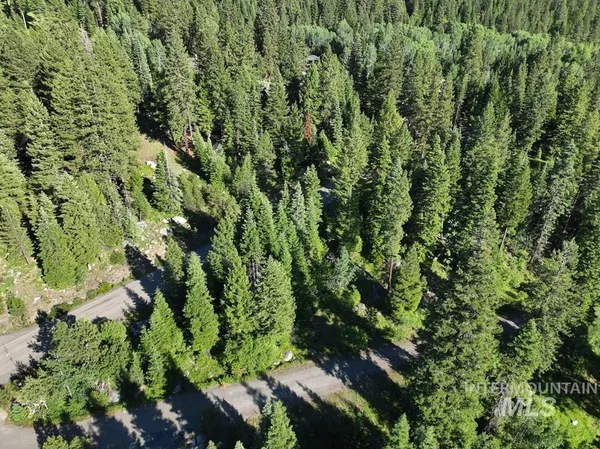 $300,000 | 1615 Majestic View Drive, McCall, ID 83638