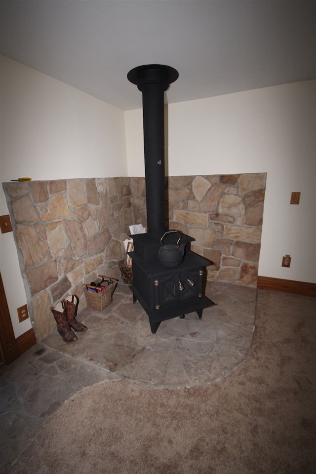 6465 South Leaton Road Shepherd, MI 48883 - Photo 10 of 35 1800966-9.JPG