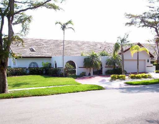1440 Parkside Circle South Boca Raton, FL 33486 - Photo 1 of 11 Primary Photo