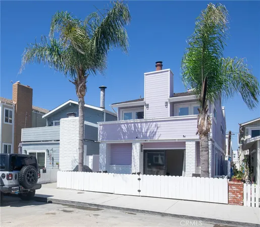 $7,500 | 209 29th Street, Newport Beach, CA 92663