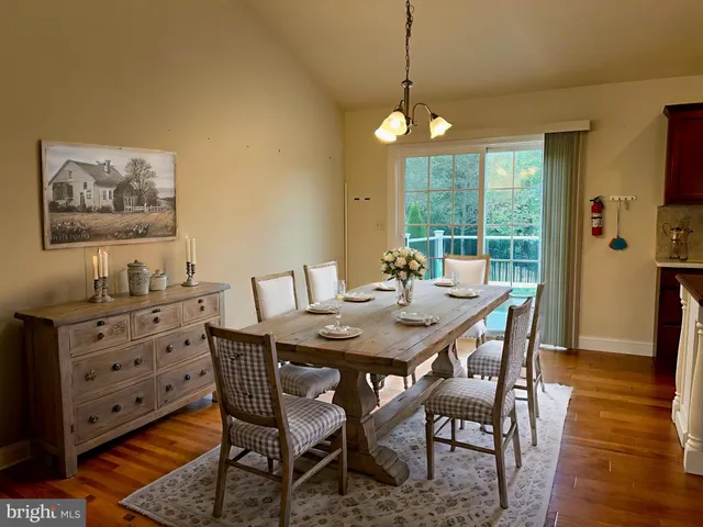 $337,500 | 110 Lynne Drive, Mount Wolf, PA 17347