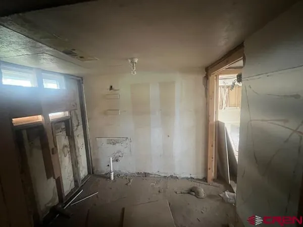 a view of empty room