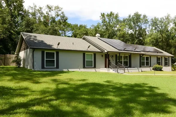 $529,000 | 8424 Northwest 2 Place, Gainesville, FL 32607