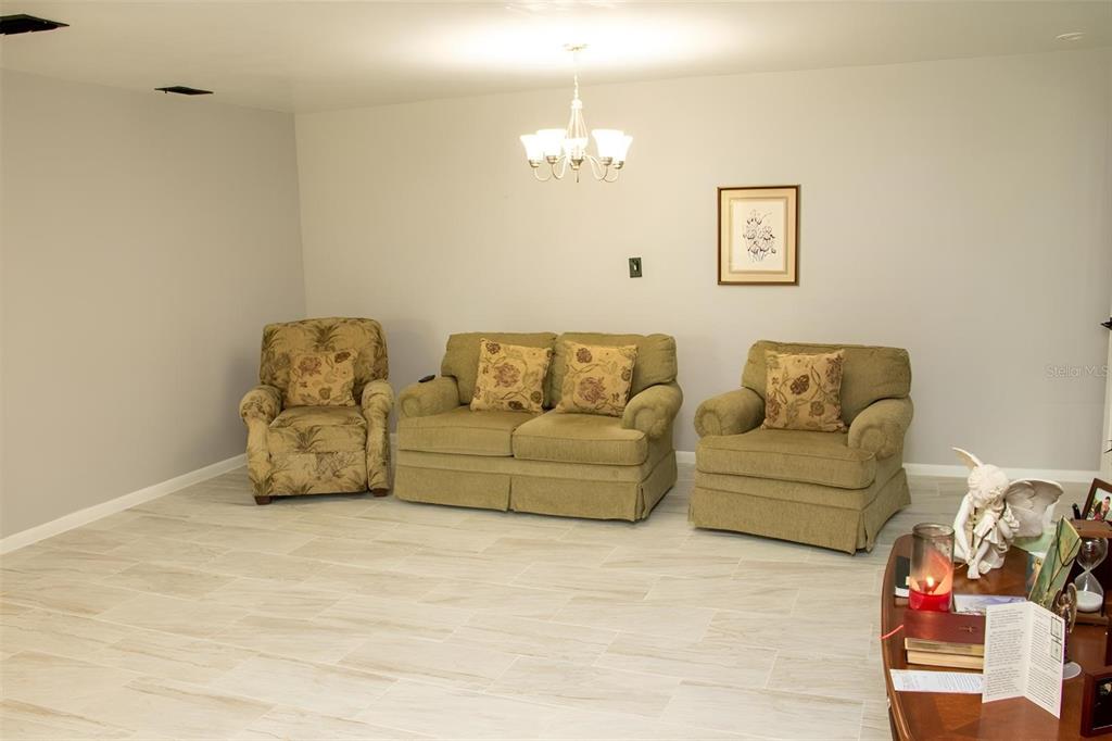 8424 Northwest 2 Place Gainesville, FL 32607 - Photo 6 of 59