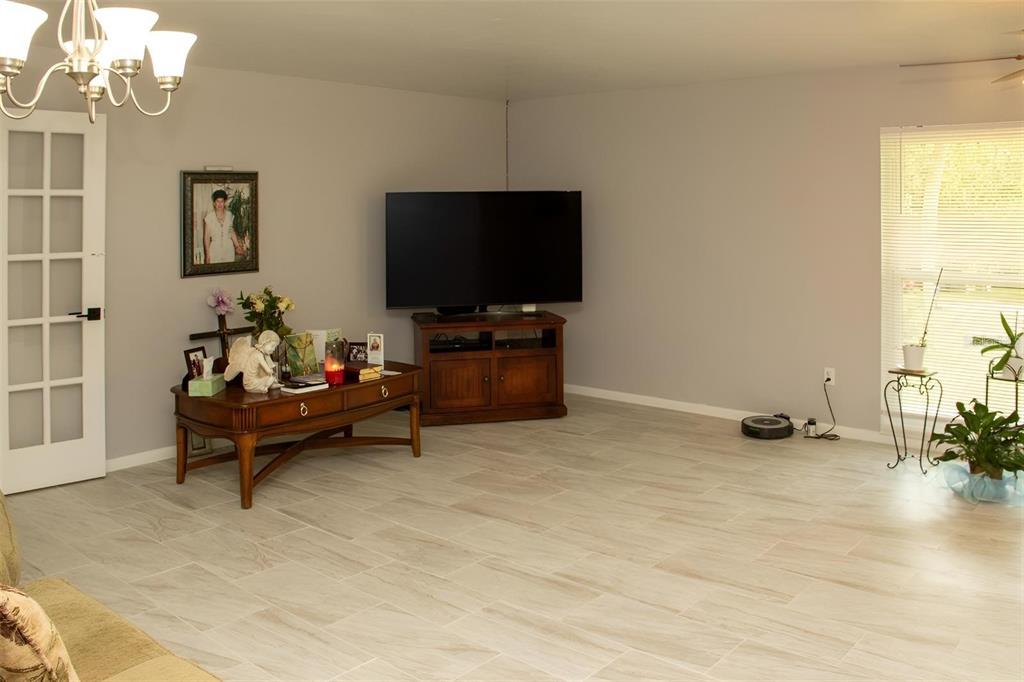 8424 Northwest 2 Place Gainesville, FL 32607 - Photo 7 of 59