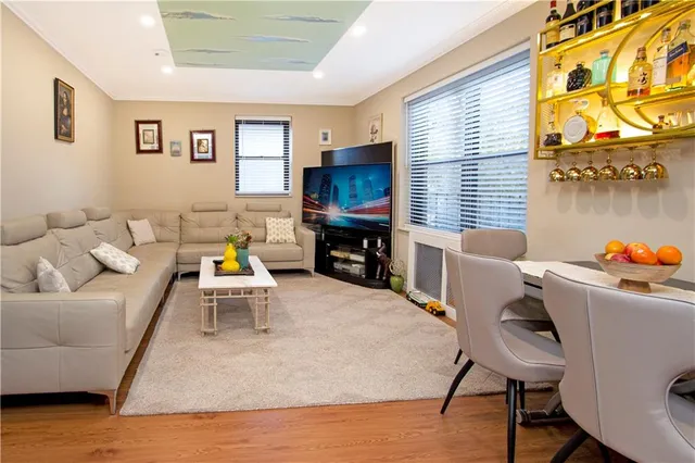 $365,000 | 2615 Avenue O, Unit 3K | Midwood