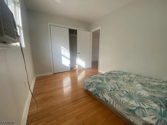 $2,400 | 26 East 2nd Street, Clifton, NJ 07011