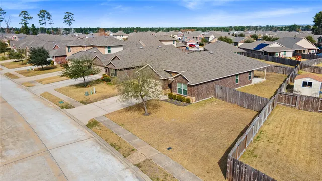 $277,000 | 14097 Lake Cres Drive, Conroe, TX 77384