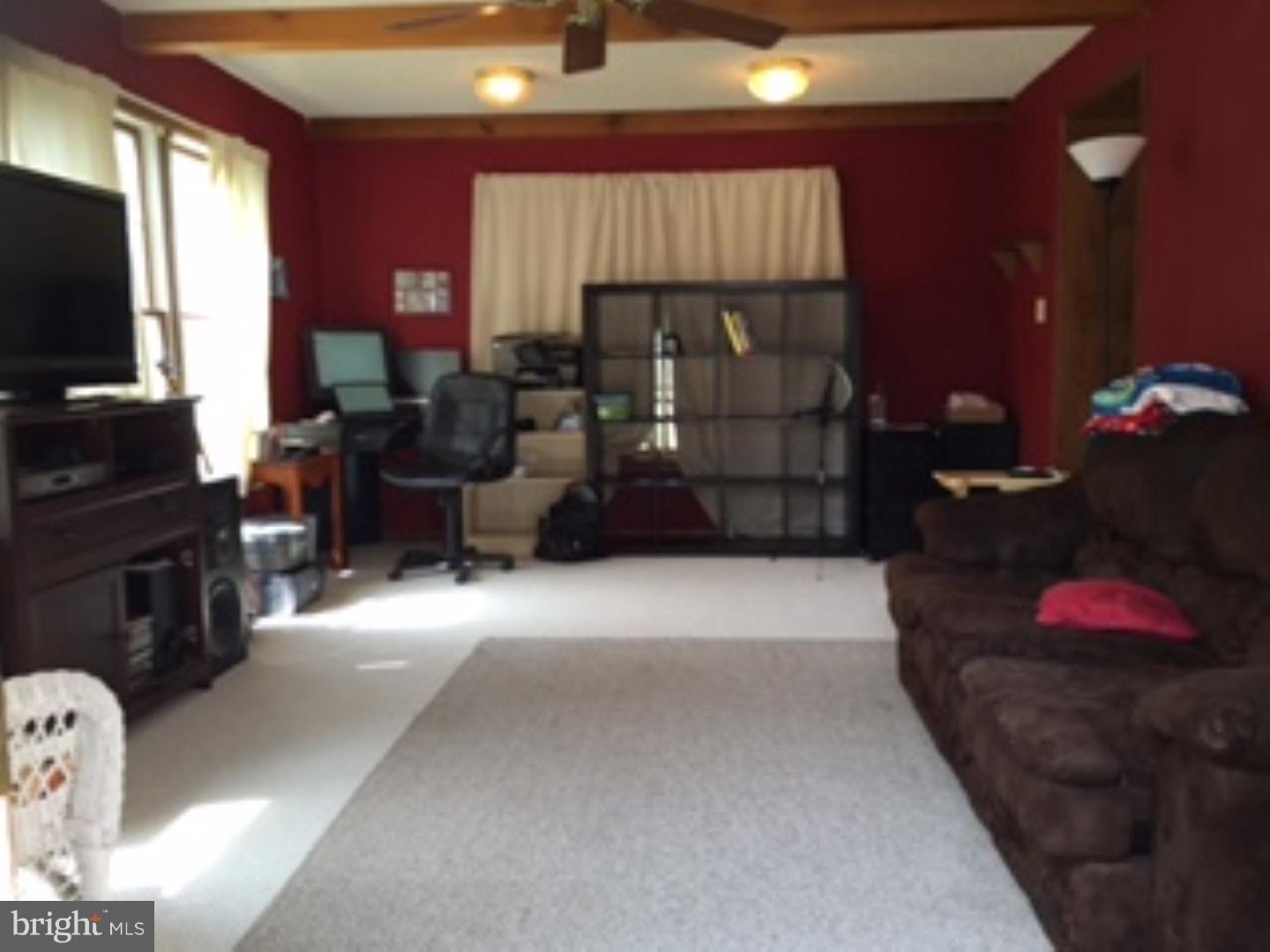 439 Wheatsheaf Road Springfield, PA 19064 - Photo 9 of 19