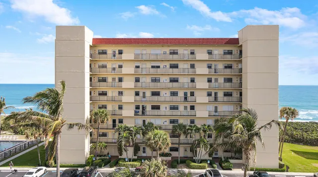$5,900 | 7410 South Ocean Drive, Unit 505, Jensen Beach, FL 34957