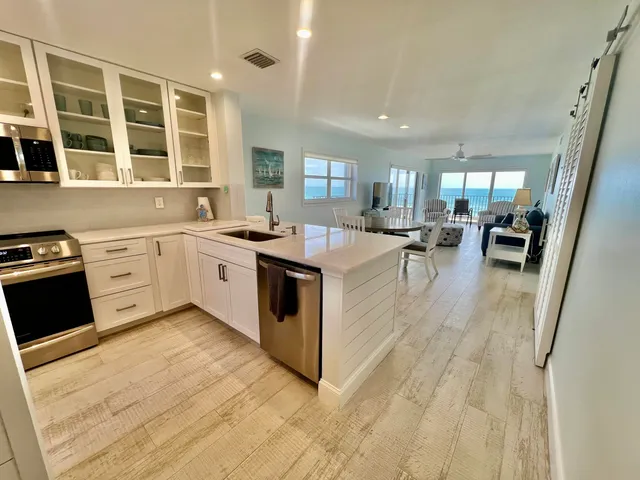 $5,900 | 7410 South Ocean Drive, Unit 505, Jensen Beach, FL 34957