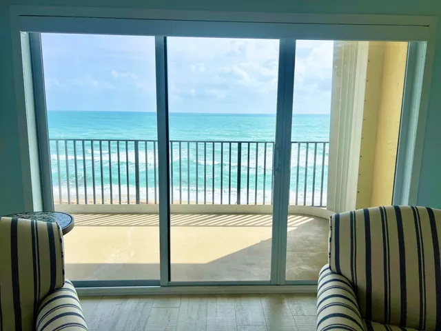 $5,900 | 7410 South Ocean Drive, Unit 505, Jensen Beach, FL 34957