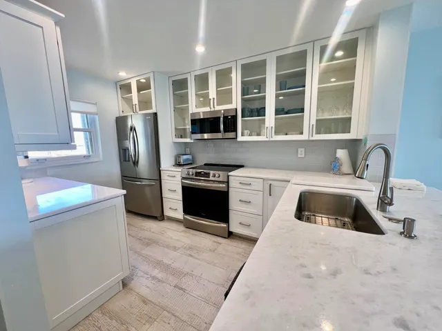 $5,900 | 7410 South Ocean Drive, Unit 505, Jensen Beach, FL 34957