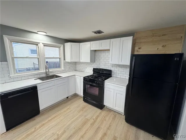 $2,200 | 900 Drexler Street, Salina, NY 13088