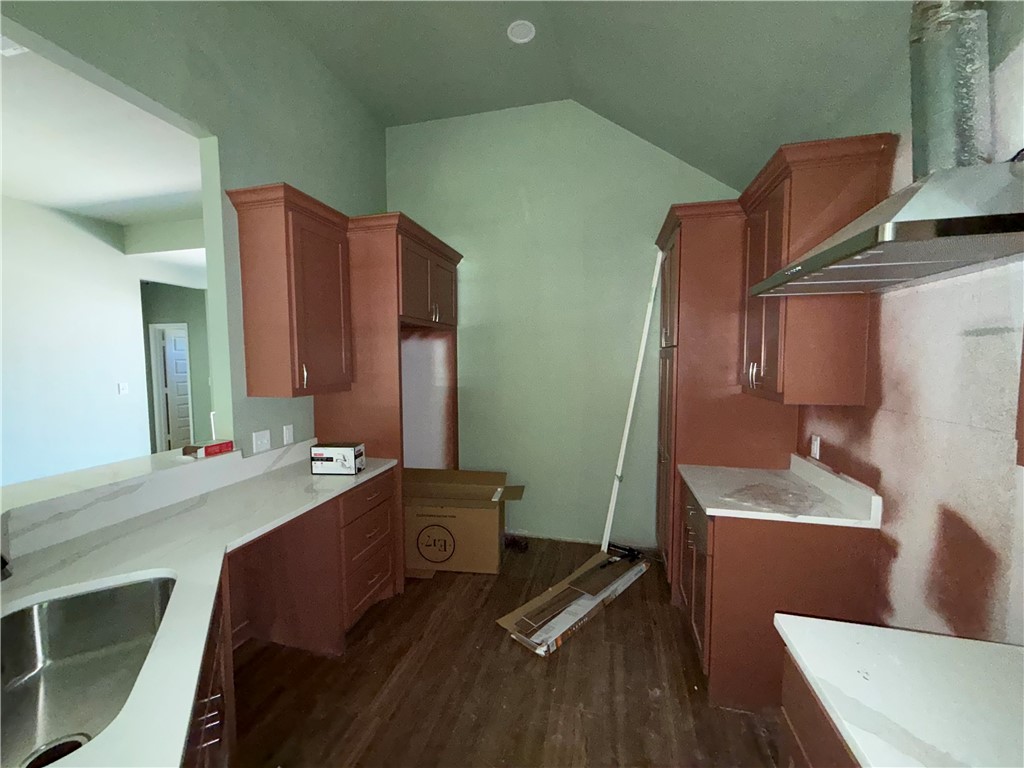 1614 Conlee Street Bryan, TX 77803 - Photo 7 of 20 a bathroom with a sink and a mirror