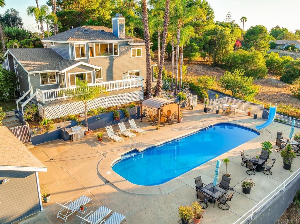 1047 North Orange Avenue Fallbrook, CA 92028 - Photo 32 of 35