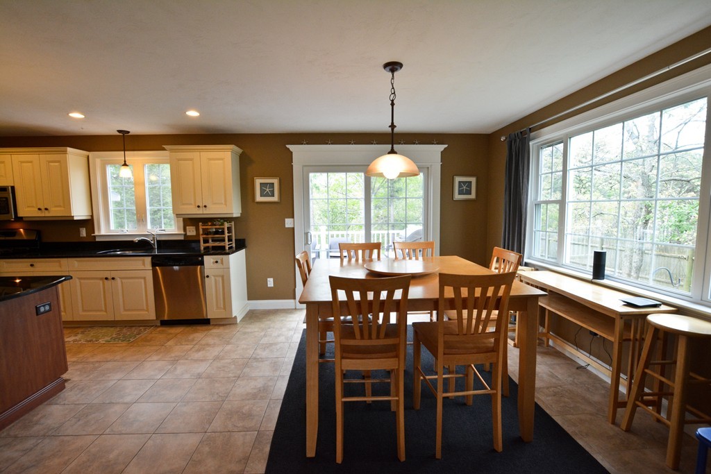 25 Bog View Road Plymouth, MA 02360 - Photo 10 of 26 Gallery Image 10
