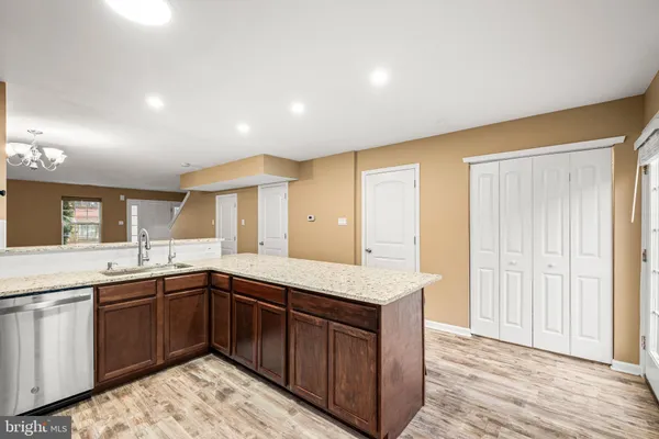 $2,450 | 222 South Street, Pottstown, PA 19464