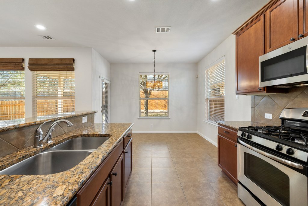 9412 Beechnut Drive Austin, TX 78748 - Photo 18 of 40