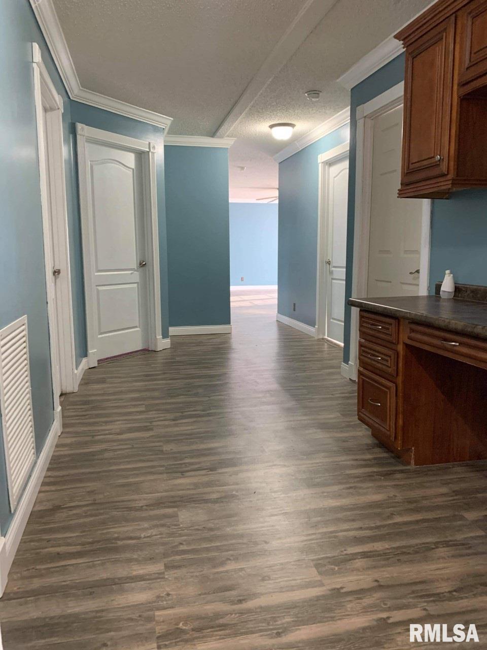 2565 Body Barn Road Anna, IL 62906 - Photo 9 of 24 Gallery Image 9