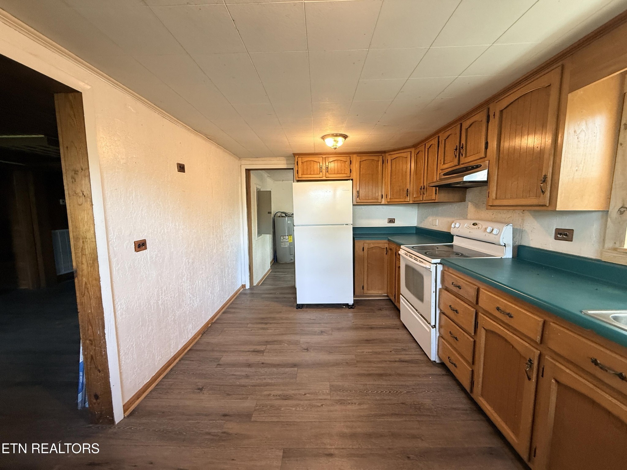 1089 Bicknell Road Clarkrange, TN 38553 - Photo 13 of 39