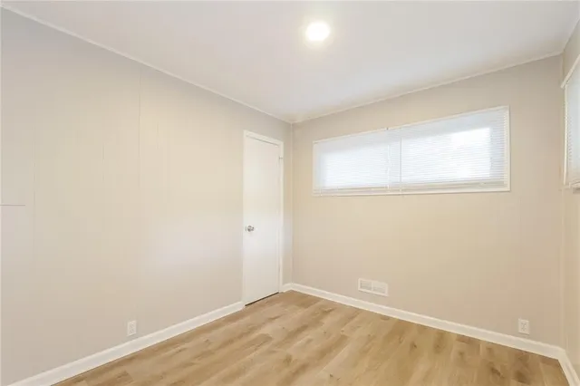 $1,605 | 7810 East 112th Street, Kansas City, MO 64134