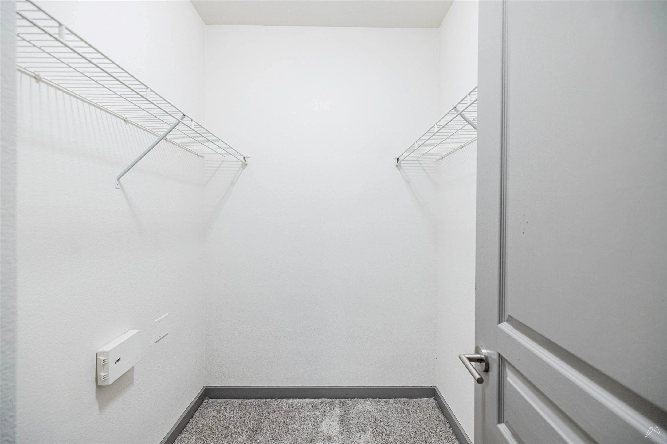 8515 Interstate 35, Unit 3111 Austin, TX 78744 - Photo 18 of 20 Move in by January 30th and enjoy 8 weeks FREE rent! Restrictions may apply — contact our leasing office for details.