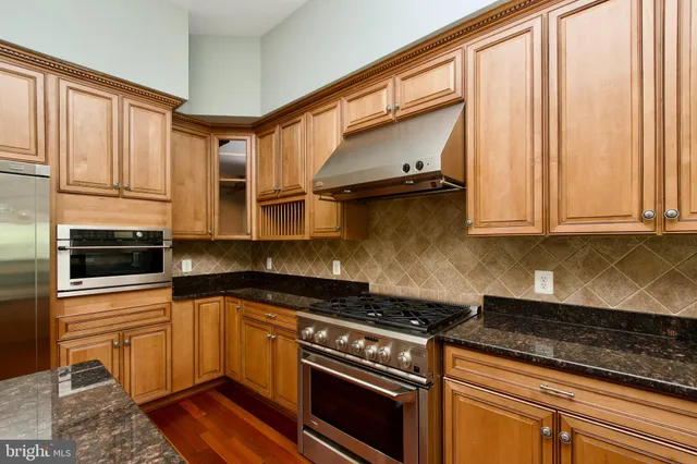 $4,000 | 6411 Velliety Lane, Springfield, VA 22152