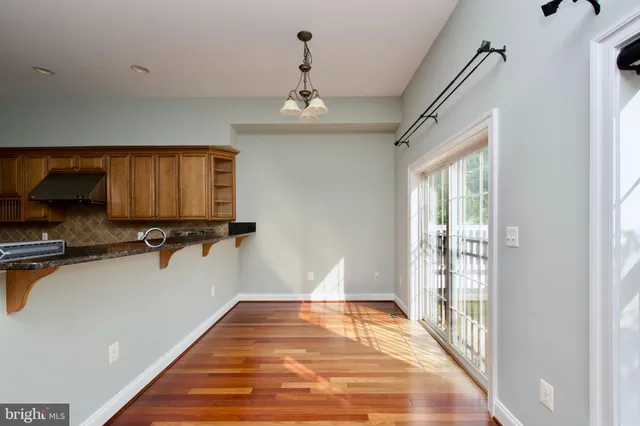 $4,000 | 6411 Velliety Lane, Springfield, VA 22152