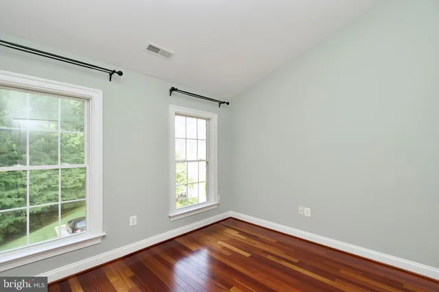 $4,000 | 6411 Velliety Lane, Springfield, VA 22152