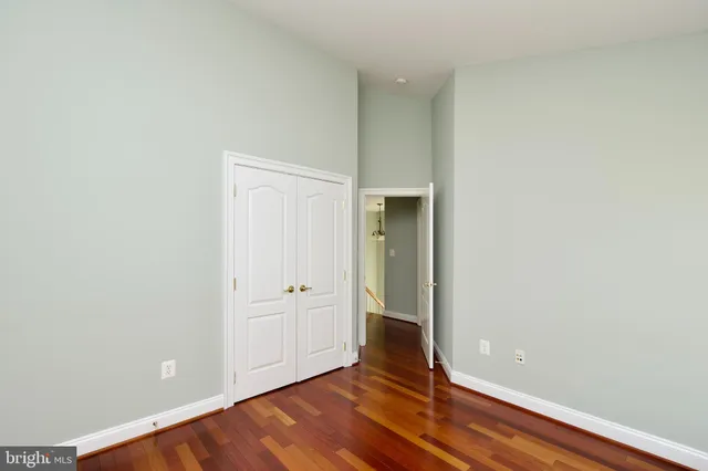 $4,000 | 6411 Velliety Lane, Springfield, VA 22152