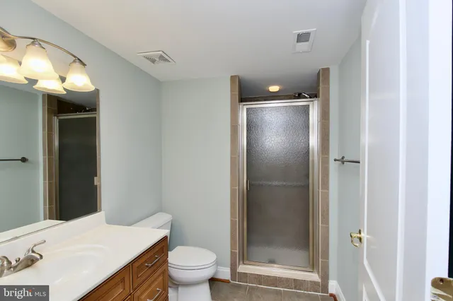 $4,000 | 6411 Velliety Lane, Springfield, VA 22152