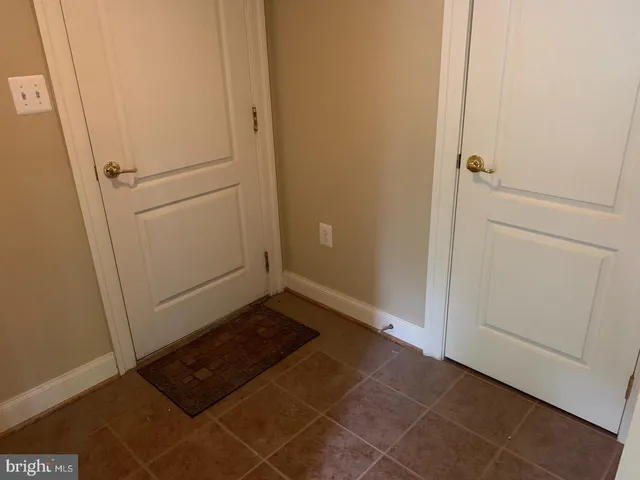 $4,000 | 6411 Velliety Lane, Springfield, VA 22152