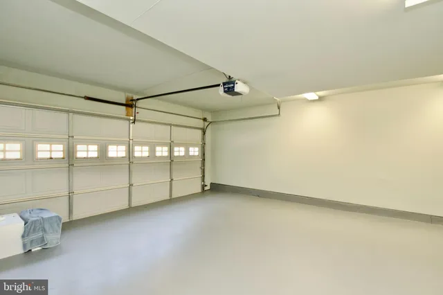 $4,000 | 6411 Velliety Lane, Springfield, VA 22152