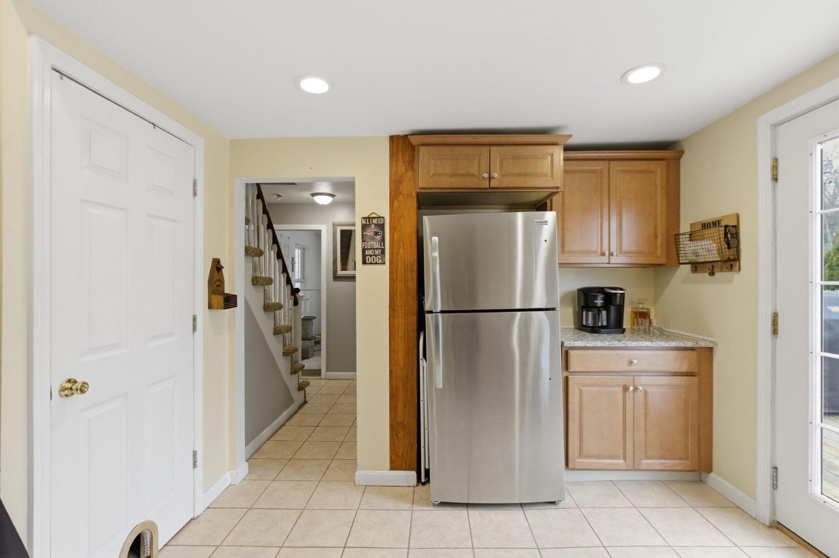 13 Harrison Avenue Buzzards Bay, MA 02532 - Photo 11 of 31 11